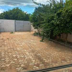755 - Casa à venda no bairro Brasil Novo