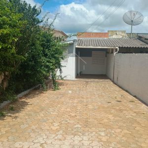 755 - Casa à venda no bairro Brasil Novo
